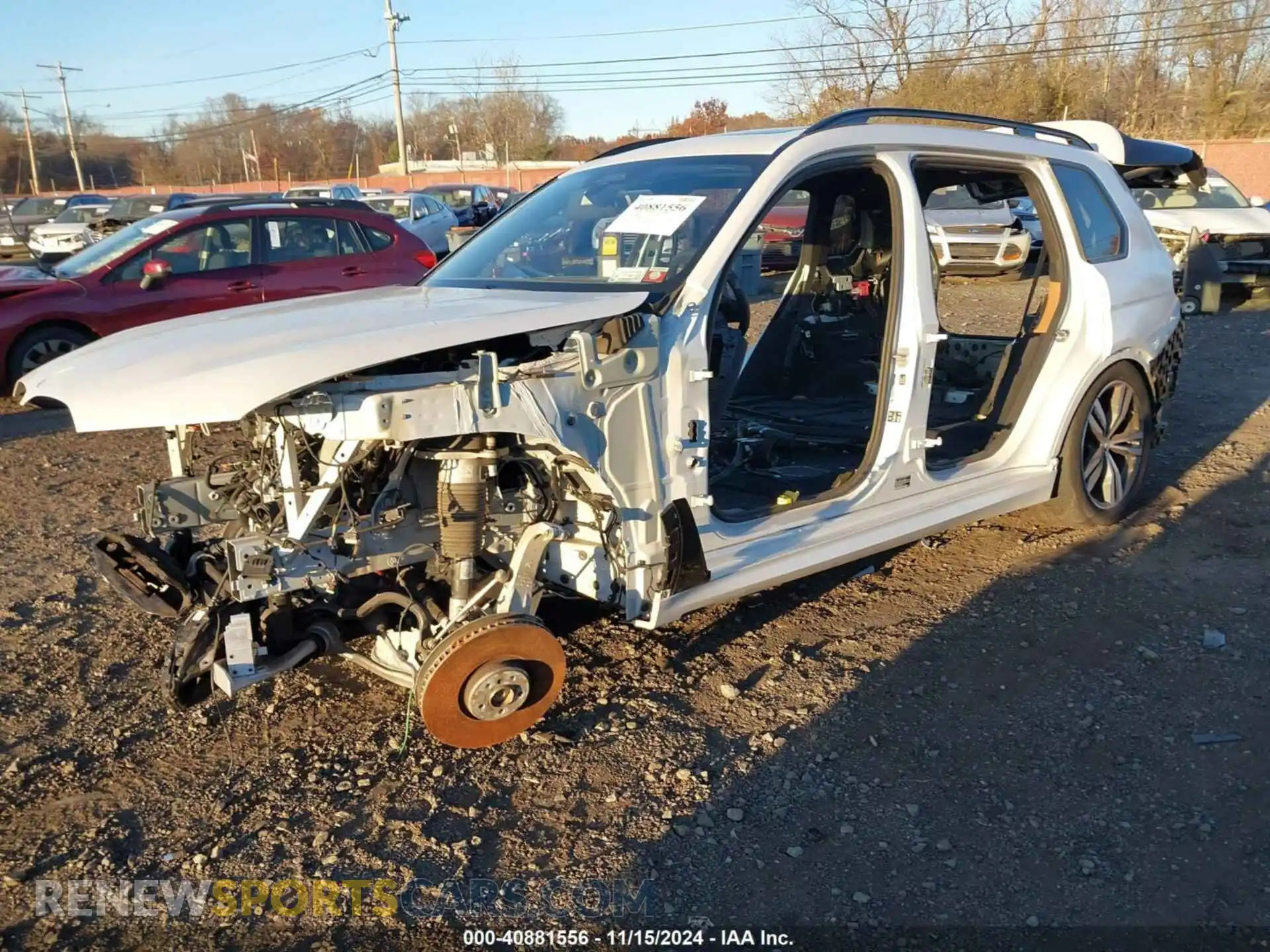 2 Photograph of a damaged car 5UX23EM08R9S38676 BMW X7 2024