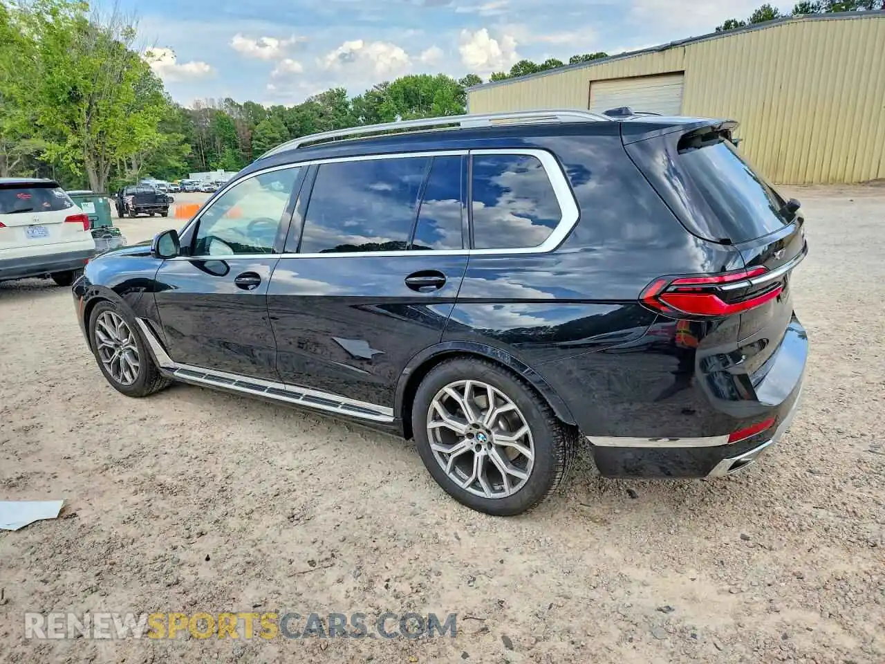 2 fotografías del automóvil dañado 5UX23EM09R9U24274 BMW X7 2024