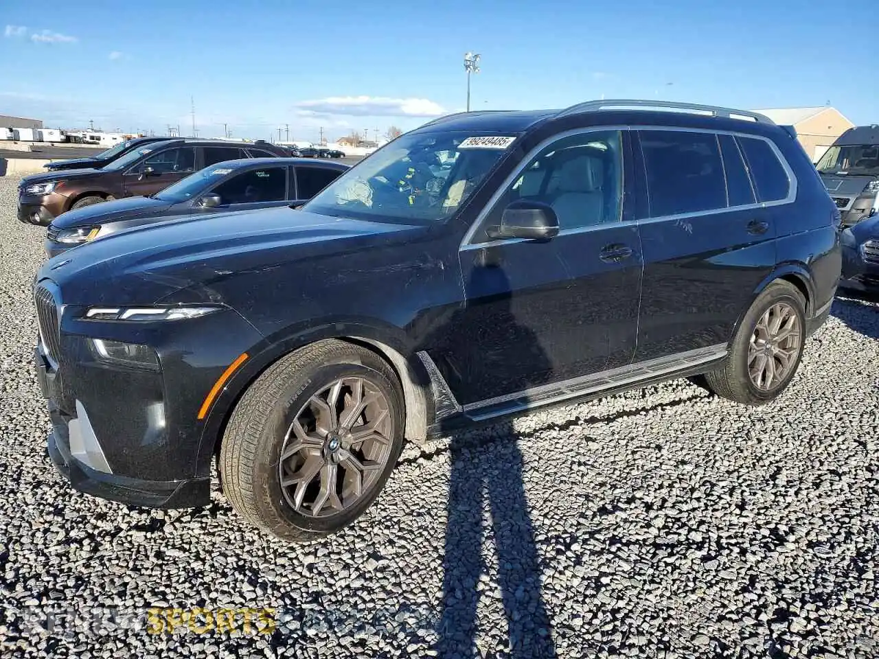 1 Фотография поврежденного автомобиля 5UX23EM09R9U39549 BMW X7 2024