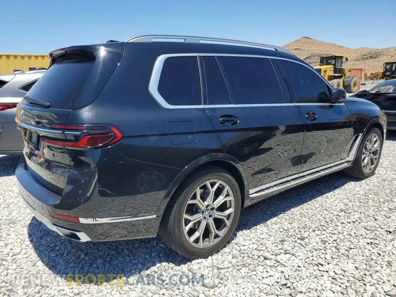 3 Фотография поврежденного автомобиля 5UX23EM0XR9T18772 BMW X7 2024
