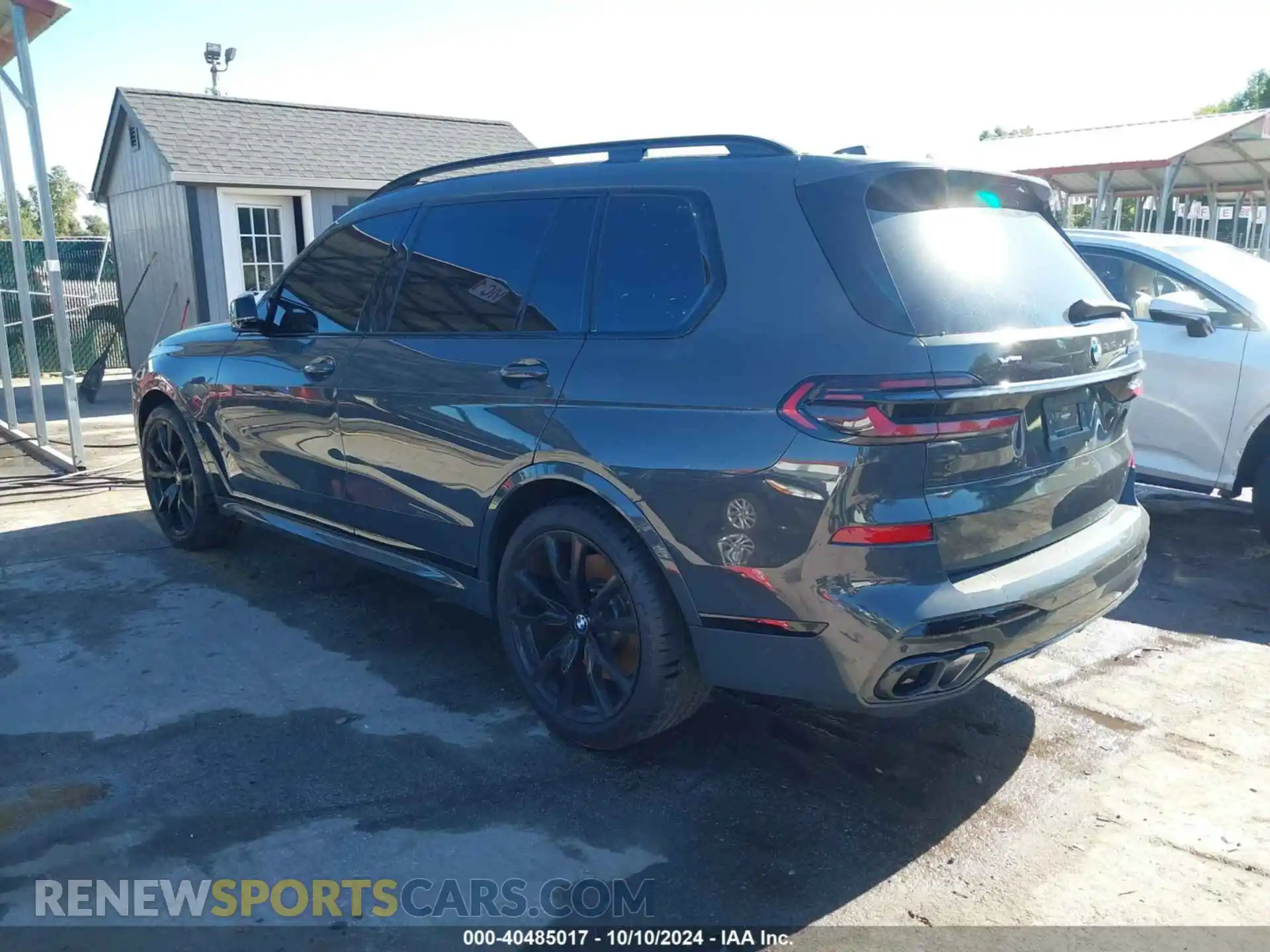 3 Фотография поврежденного автомобиля 5UX33EM04R9S38551 BMW X7 2024