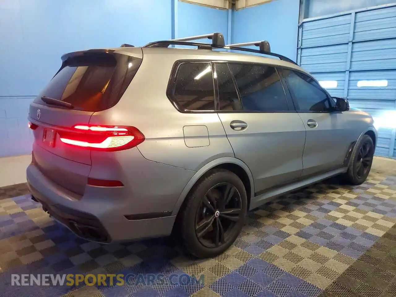 3 Фотография поврежденного автомобиля 5UX33EM09R9T70057 BMW X7 2024