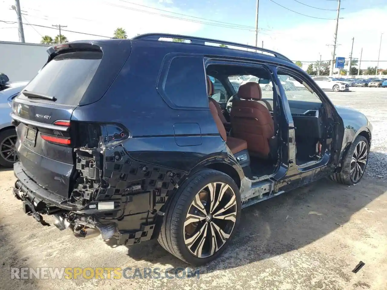 3 Photograph of a damaged car 5UX23EM01S9Z52526 BMW X7 2025