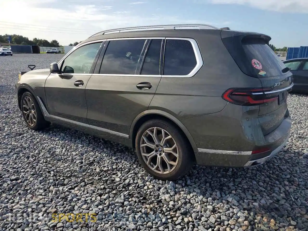 2 Photograph of a damaged car 5UX23EM04S9Y79510 BMW X7 2025
