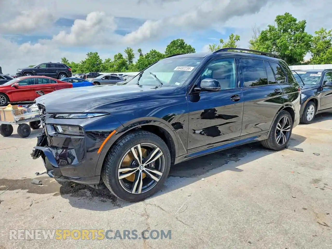 1 Photograph of a damaged car 5UX23EM05S9W78392 BMW X7 2025
