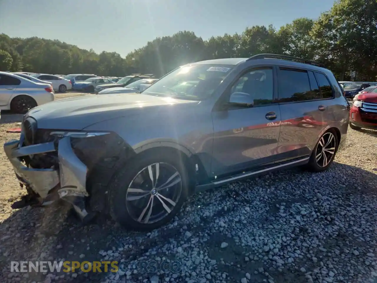 1 fotografías del automóvil dañado 5UX23EM06S9X80414 BMW X7 2025