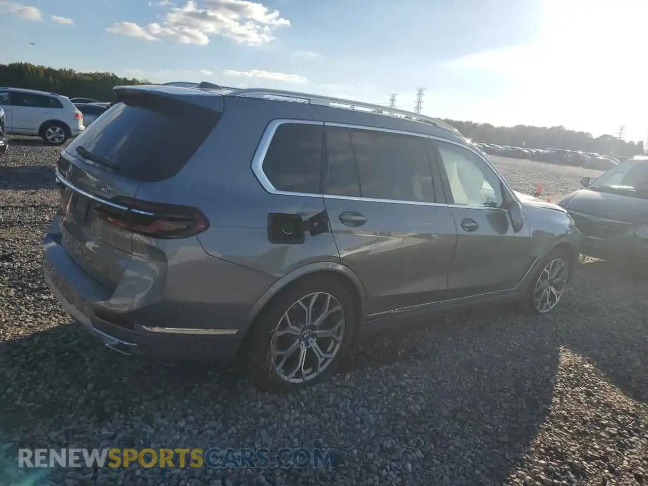 3 Photograph of a damaged car 5UX23EM08S9Z51020 BMW X7 2025