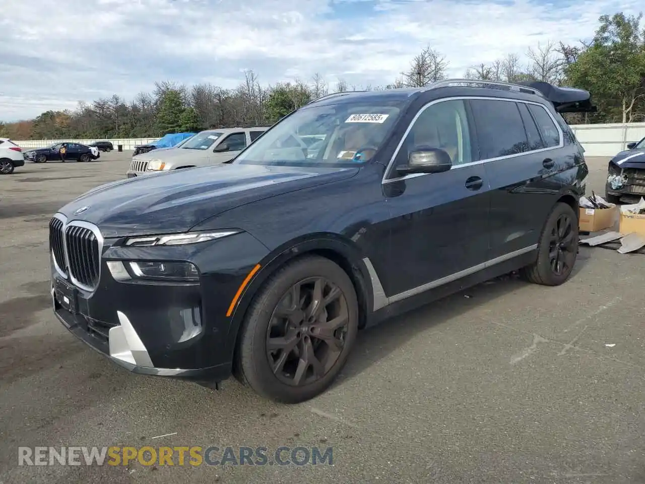 1 Photograph of a damaged car 5UX23EM0XS9Y84002 BMW X7 2025