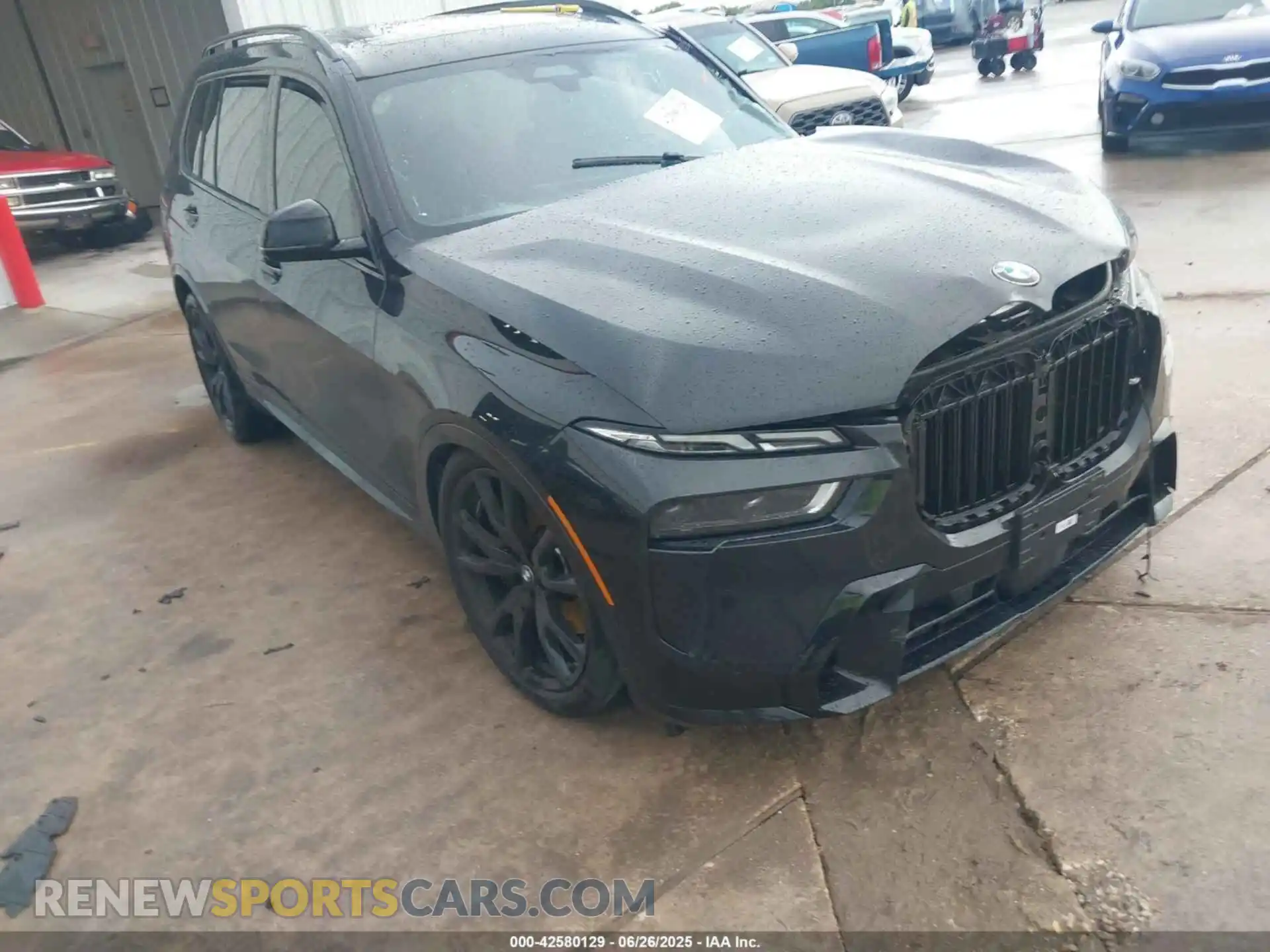 1 fotografías del automóvil dañado 5UX23EM0XS9Z21811 BMW X7 2025