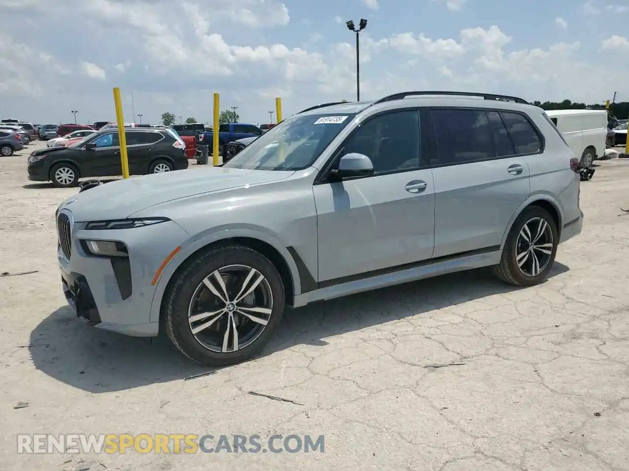 1 fotografías del automóvil dañado 5UX23EM0XS9Z52122 BMW X7 2025