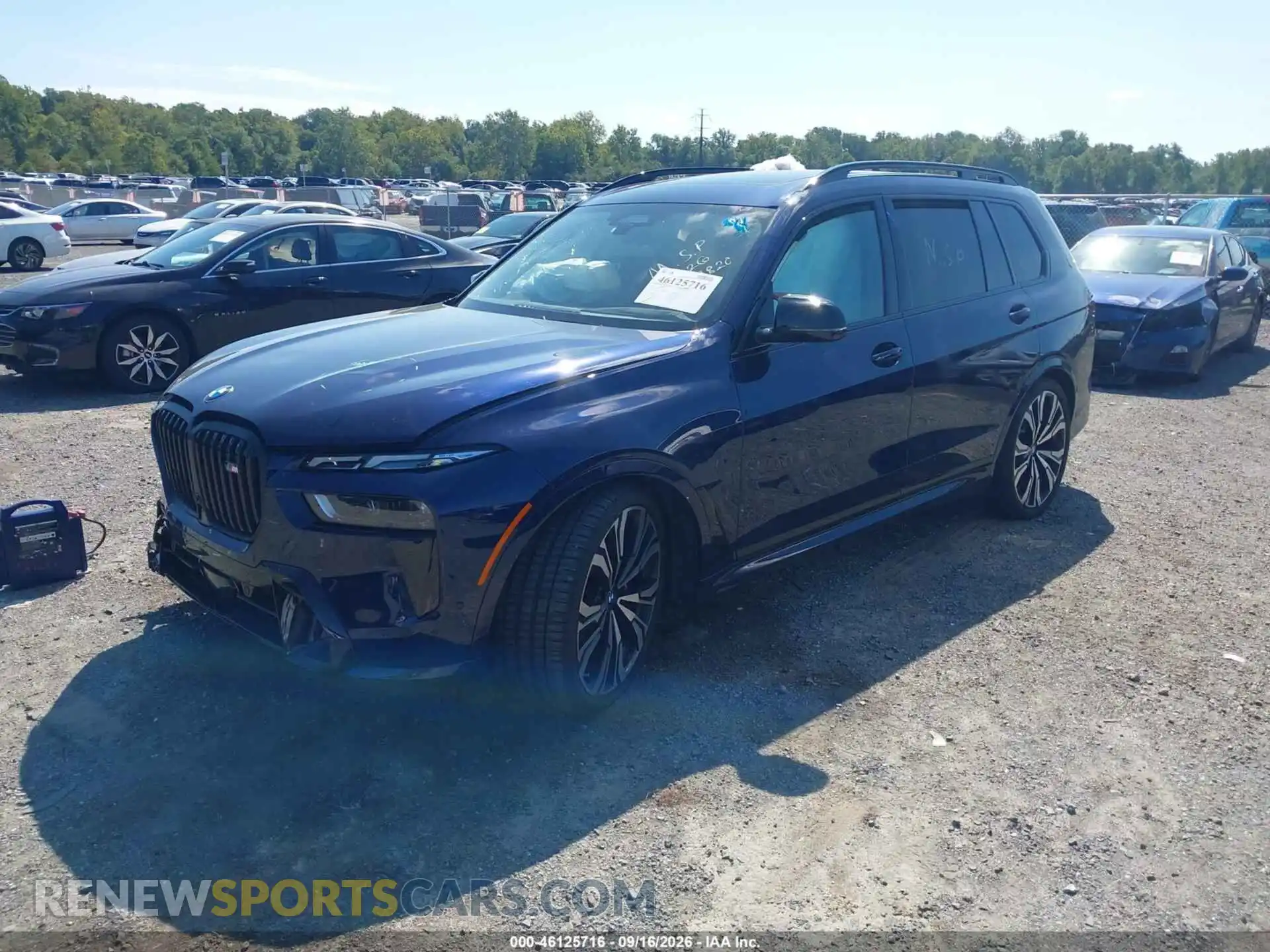 2 Photograph of a damaged car 5UX33EM02S9Y79820 BMW X7 2025