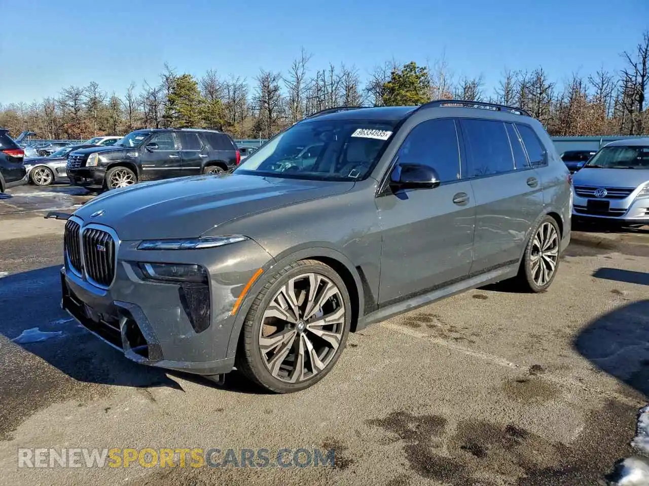 1 Photograph of a damaged car 5UX33EM09S9Z58501 BMW X7 2025