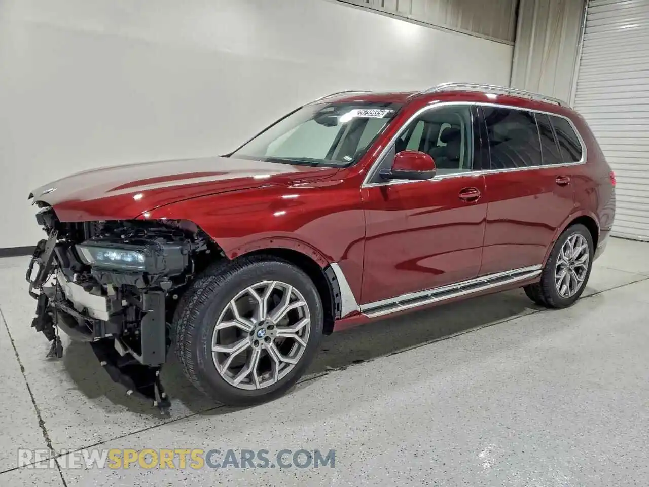 1 Photograph of a damaged car 5UX23EM09T9065614 BMW X7 2026