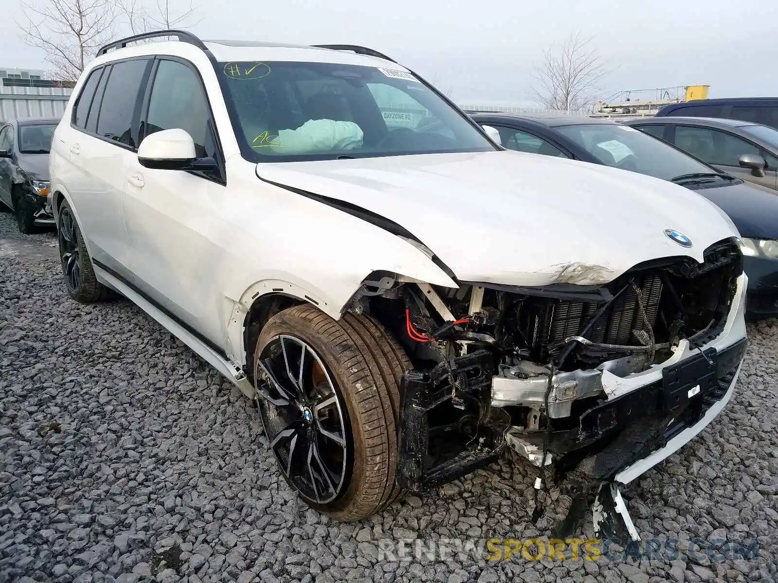 1 Photograph of a damaged car 5UXCW2C59KL084317 BMW X7 XDRIVE4 2019
