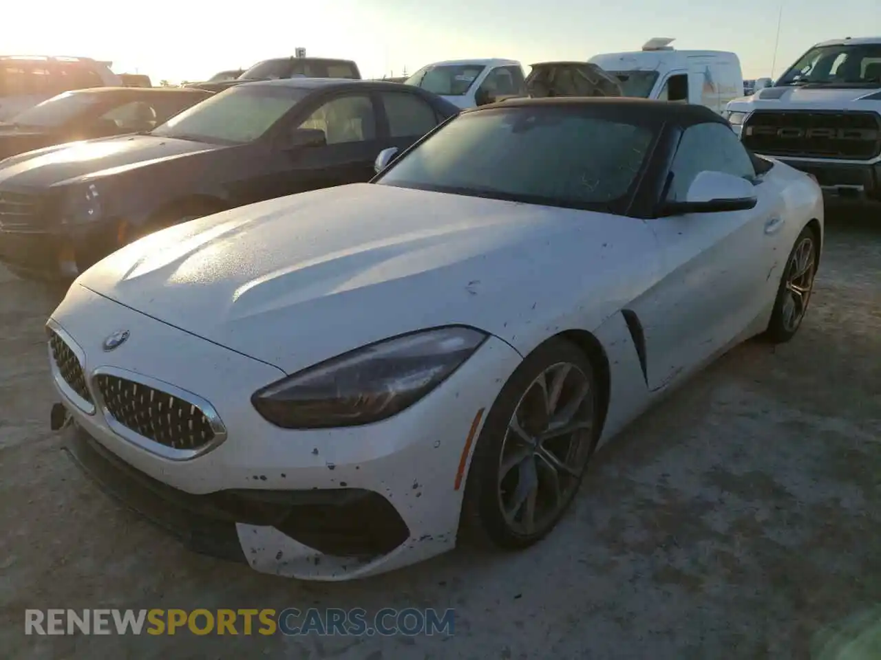 2 Photograph of a damaged car WBAHF3C55KWW44925 BMW Z4 2019