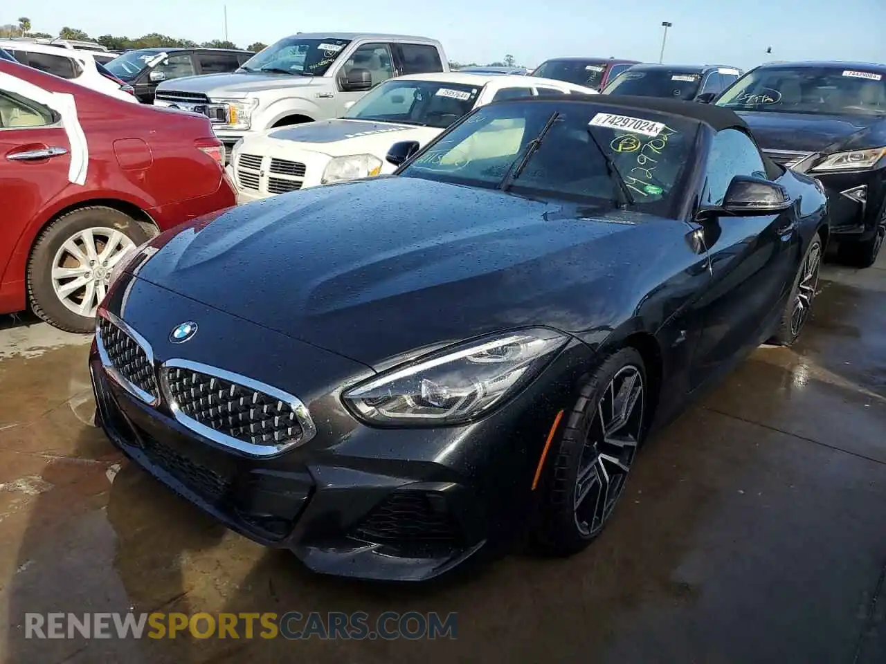 1 Photograph of a damaged car WBAHF3C06LWW75400 BMW Z4 2020