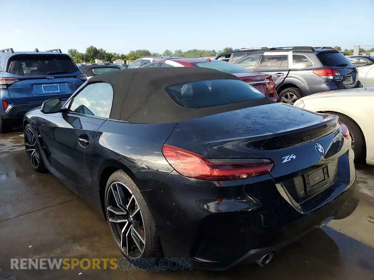 2 Photograph of a damaged car WBAHF3C06LWW75400 BMW Z4 2020