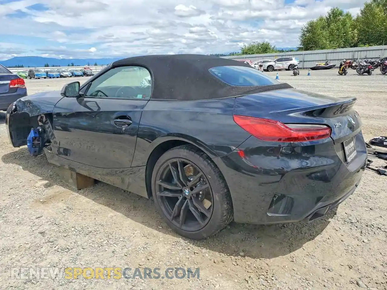 2 Photograph of a damaged car WBAHF9C07PWY24857 BMW Z4 2023