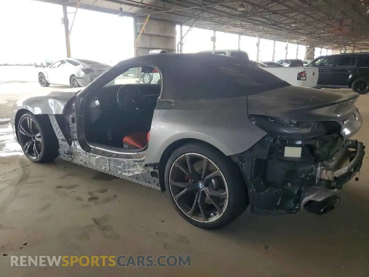 2 Photograph of a damaged car WBAHF9C07PWY30934 BMW Z4 2023