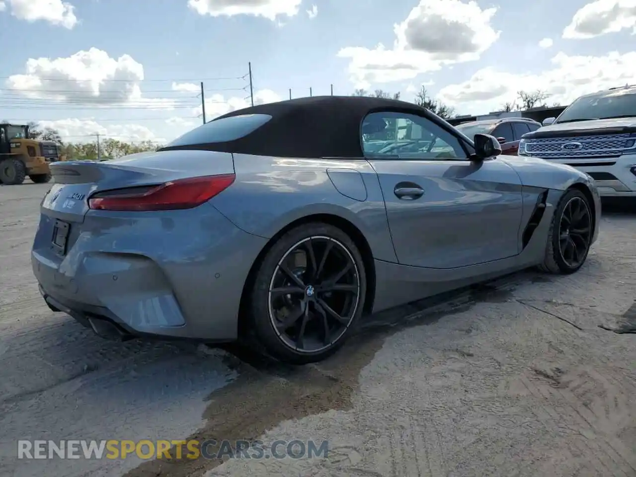 3 Photograph of a damaged car WBAHF9C02RWY35106 BMW Z4 2024