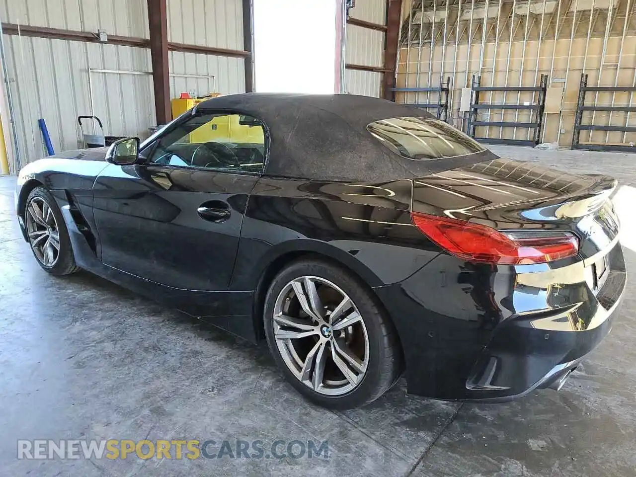 2 Photograph of a damaged car WBAHF3C01SWY40624 BMW Z4 2025