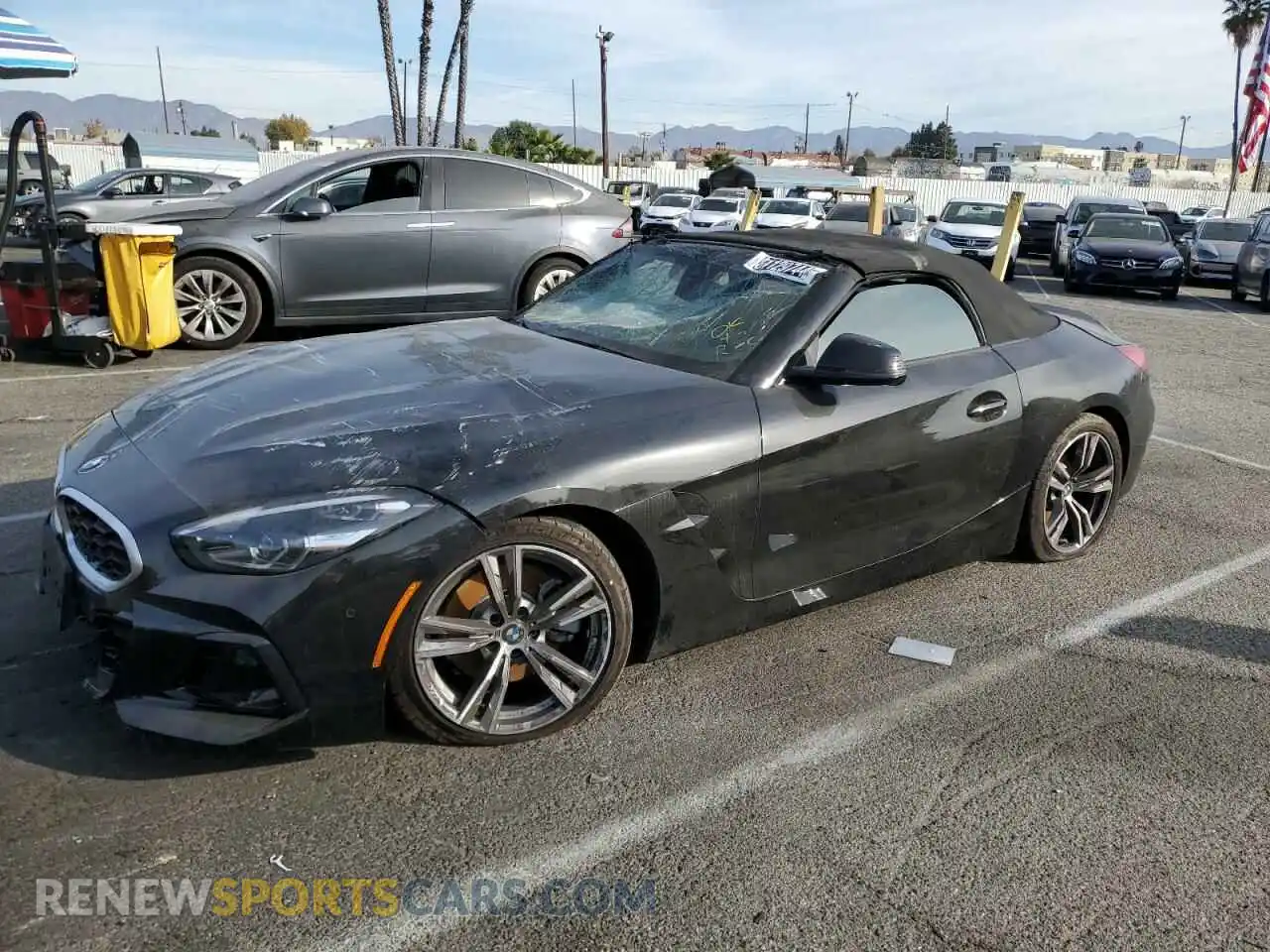 1 Фотография поврежденного автомобиля WBAHF3C05SWY41906 BMW Z4 2025