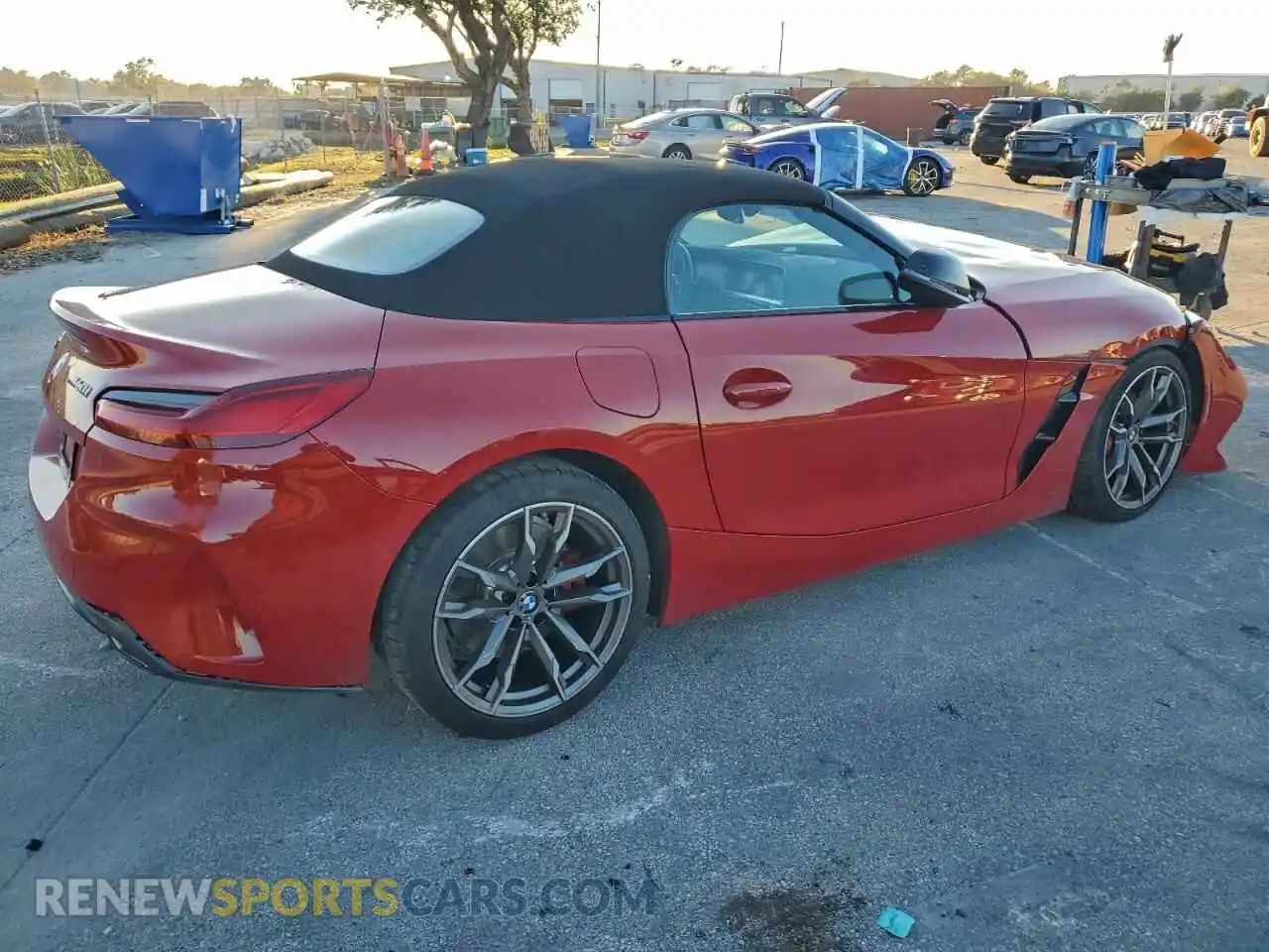 3 fotografías del automóvil dañado WBAHF9C01SWY46538 BMW Z4 2025