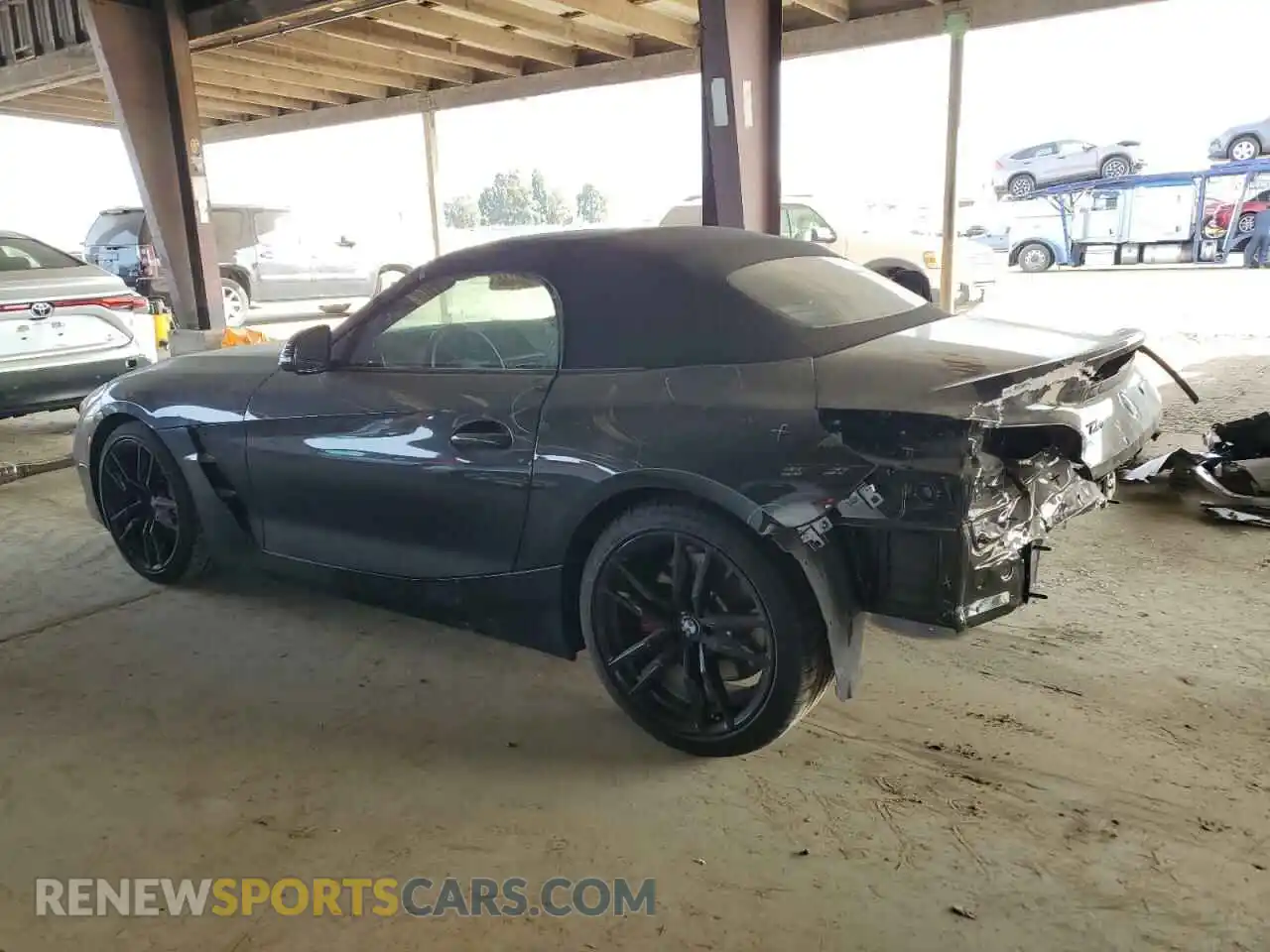 2 Photograph of a damaged car WBAHF9C05SWY43531 BMW Z4 2025