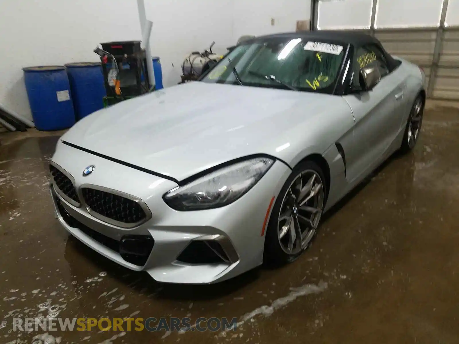 2 Photograph of a damaged car WBAHF9C02LWW46723 BMW Z4 M40I 2020