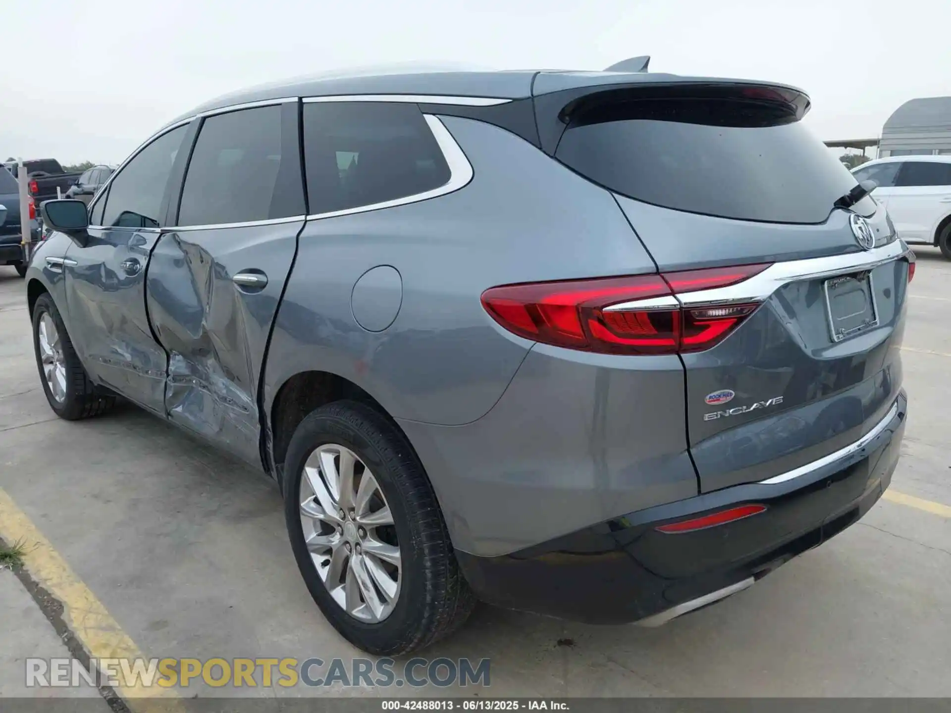 3 Photograph of a damaged car 5GAERBKW0LJ279426 BUICK ENCLAVE 2020