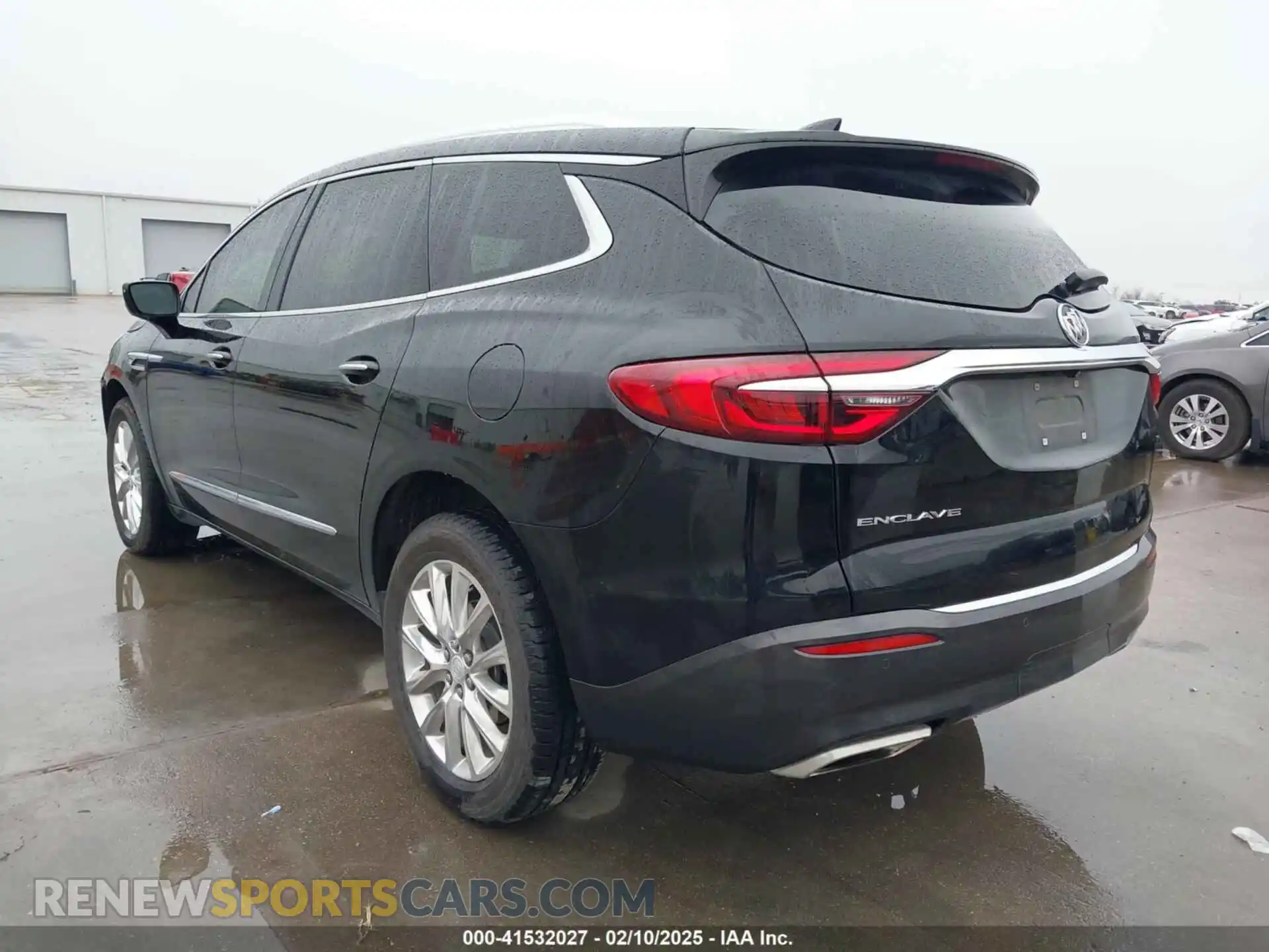 3 Photograph of a damaged car 5GAERBKW4LJ302349 BUICK ENCLAVE 2020
