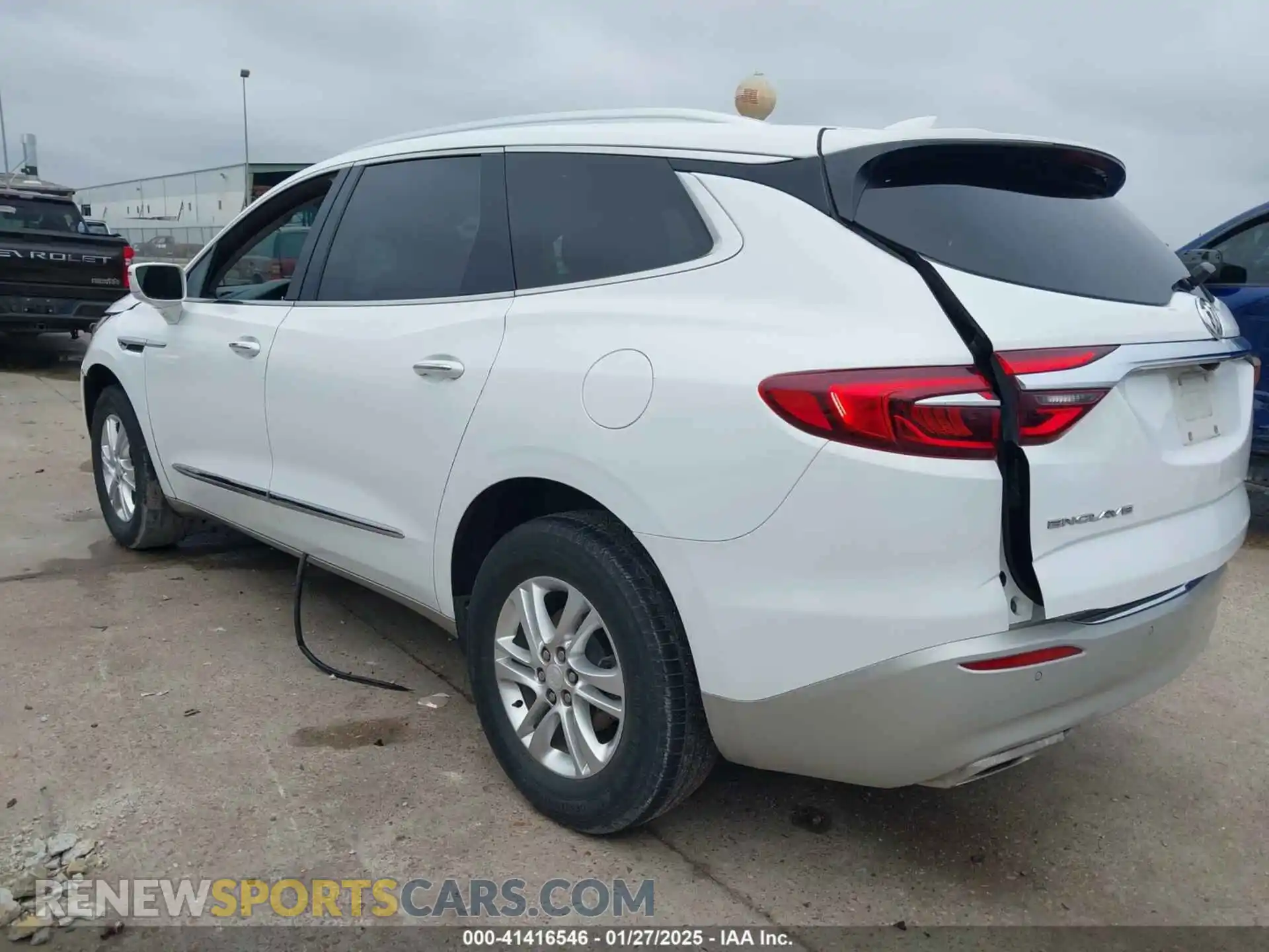 3 fotografías del automóvil dañado 5GAERBKW6LJ203743 BUICK ENCLAVE 2020
