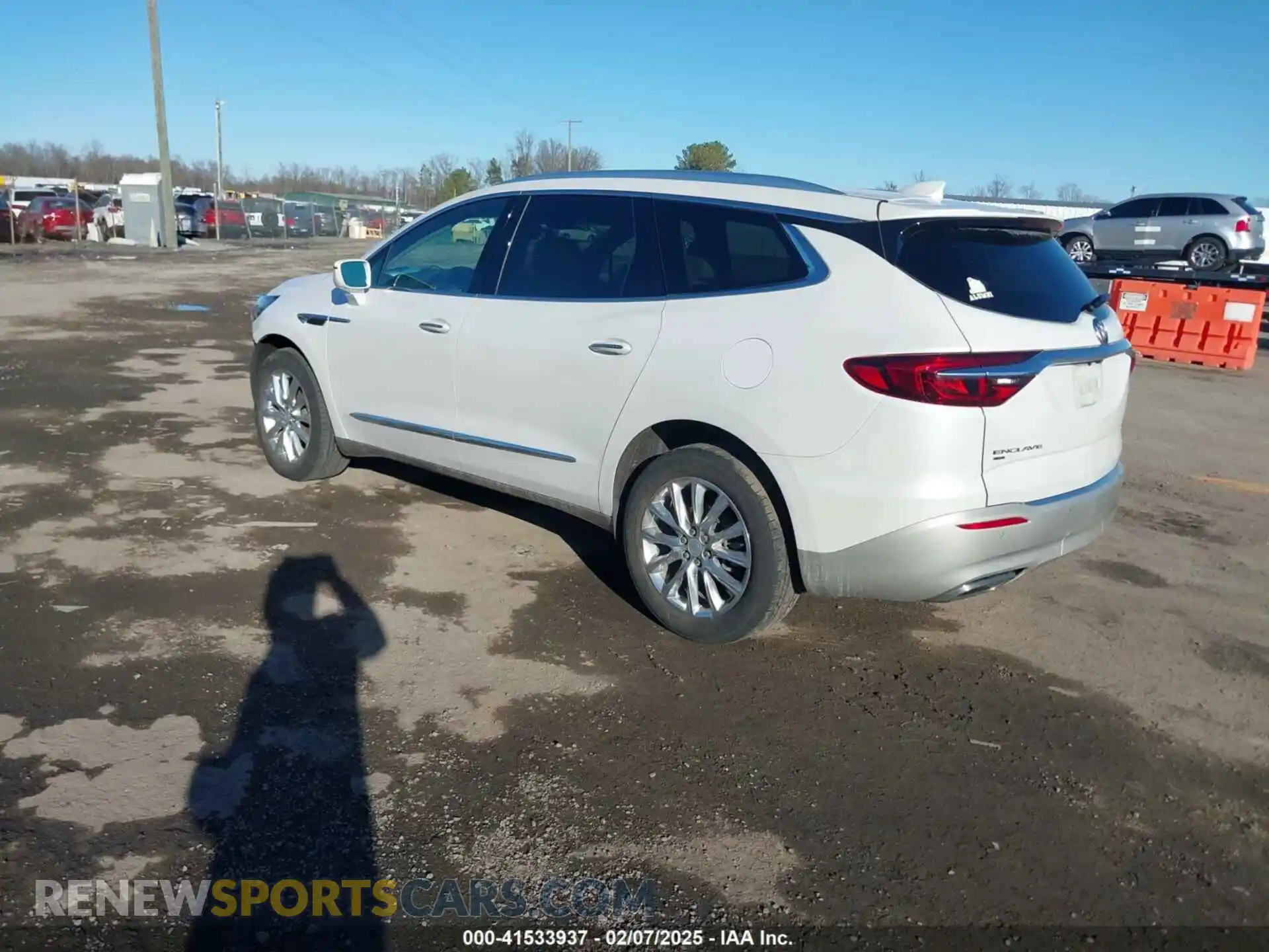 3 Photograph of a damaged car 5GAEVAKW4LJ275871 BUICK ENCLAVE 2020