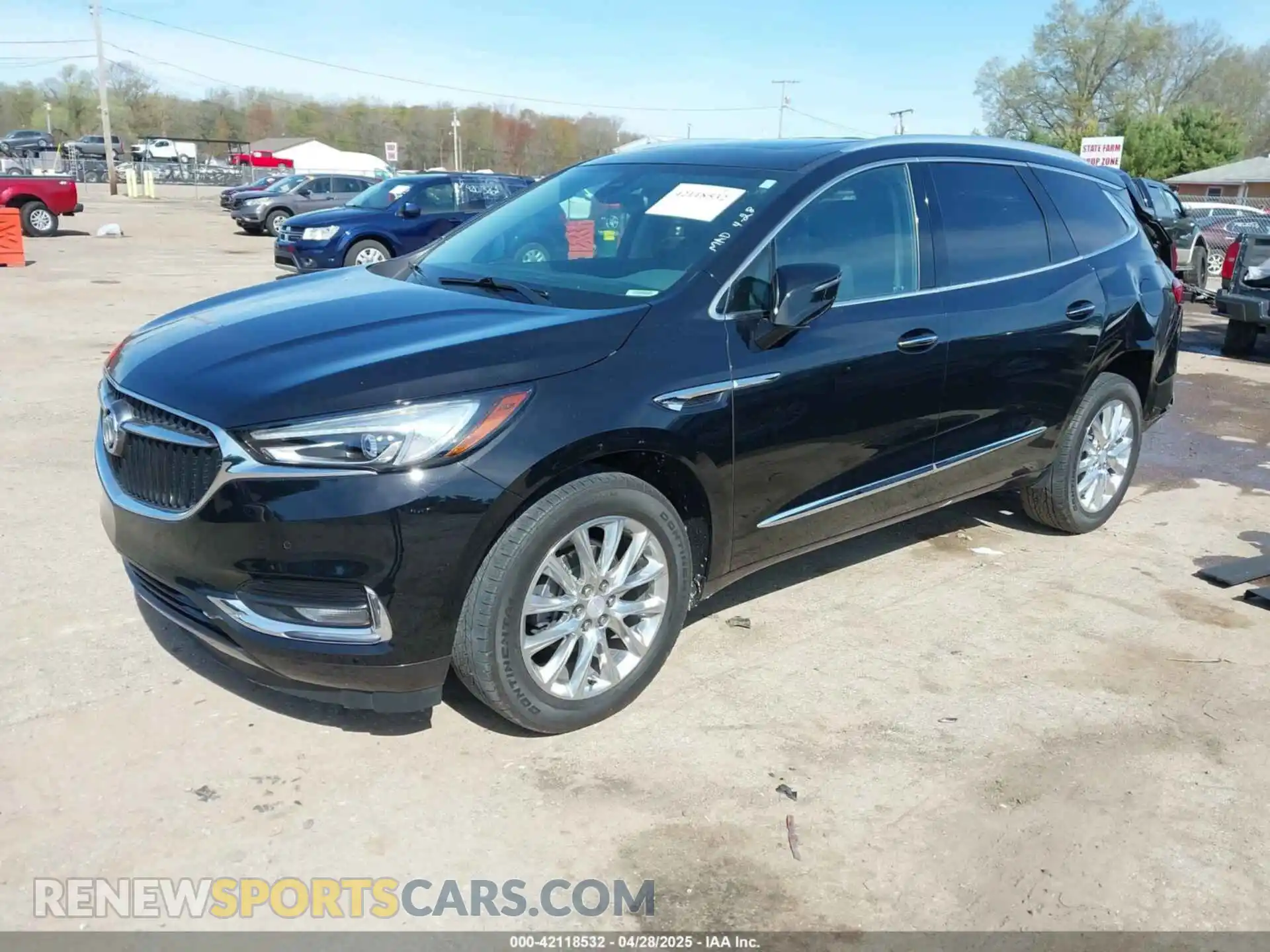 2 fotografías del automóvil dañado 5GAEVBKW4LJ186470 BUICK ENCLAVE 2020