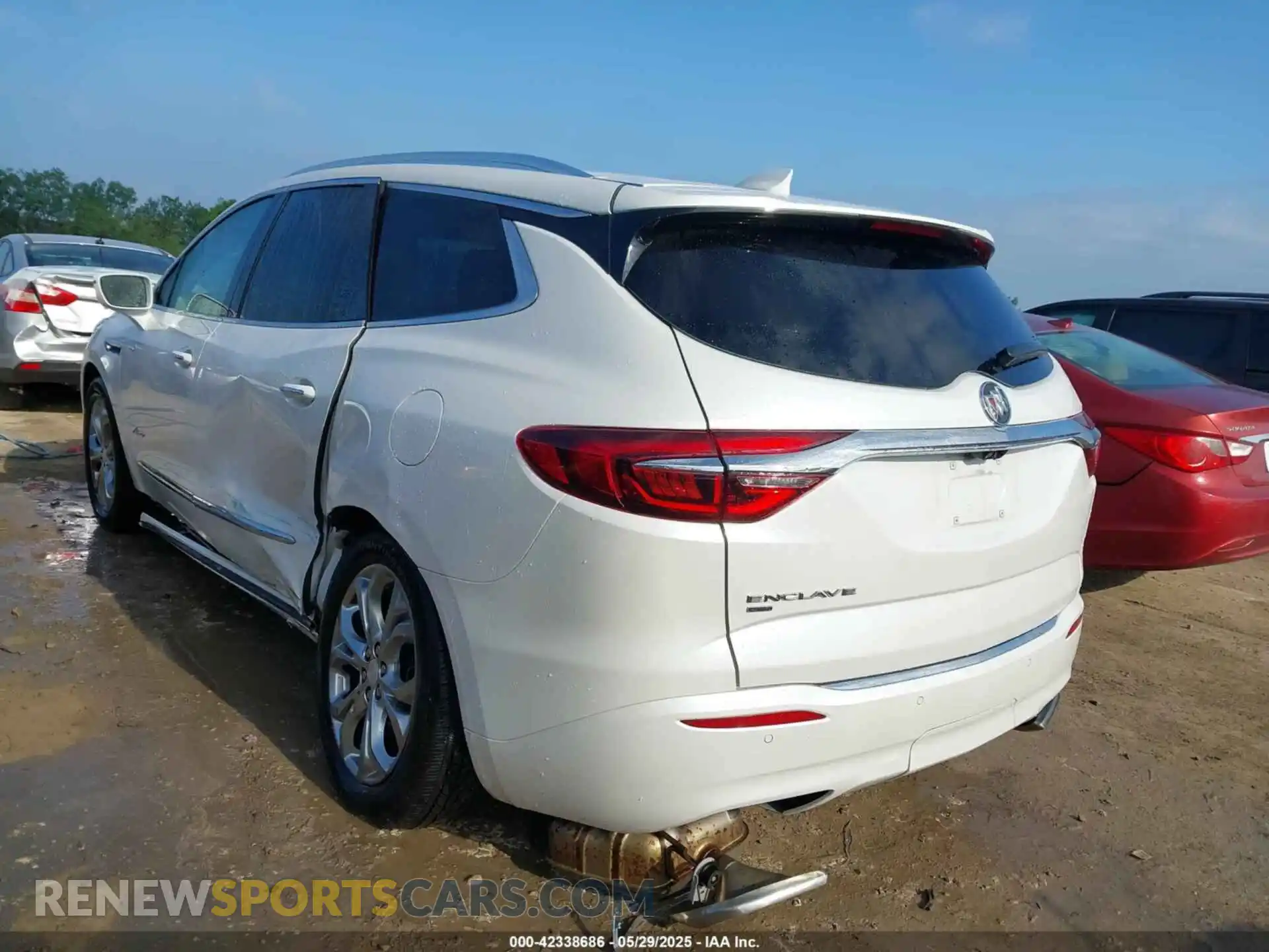 3 Photograph of a damaged car 5GAEVCKW2LJ328739 BUICK ENCLAVE 2020