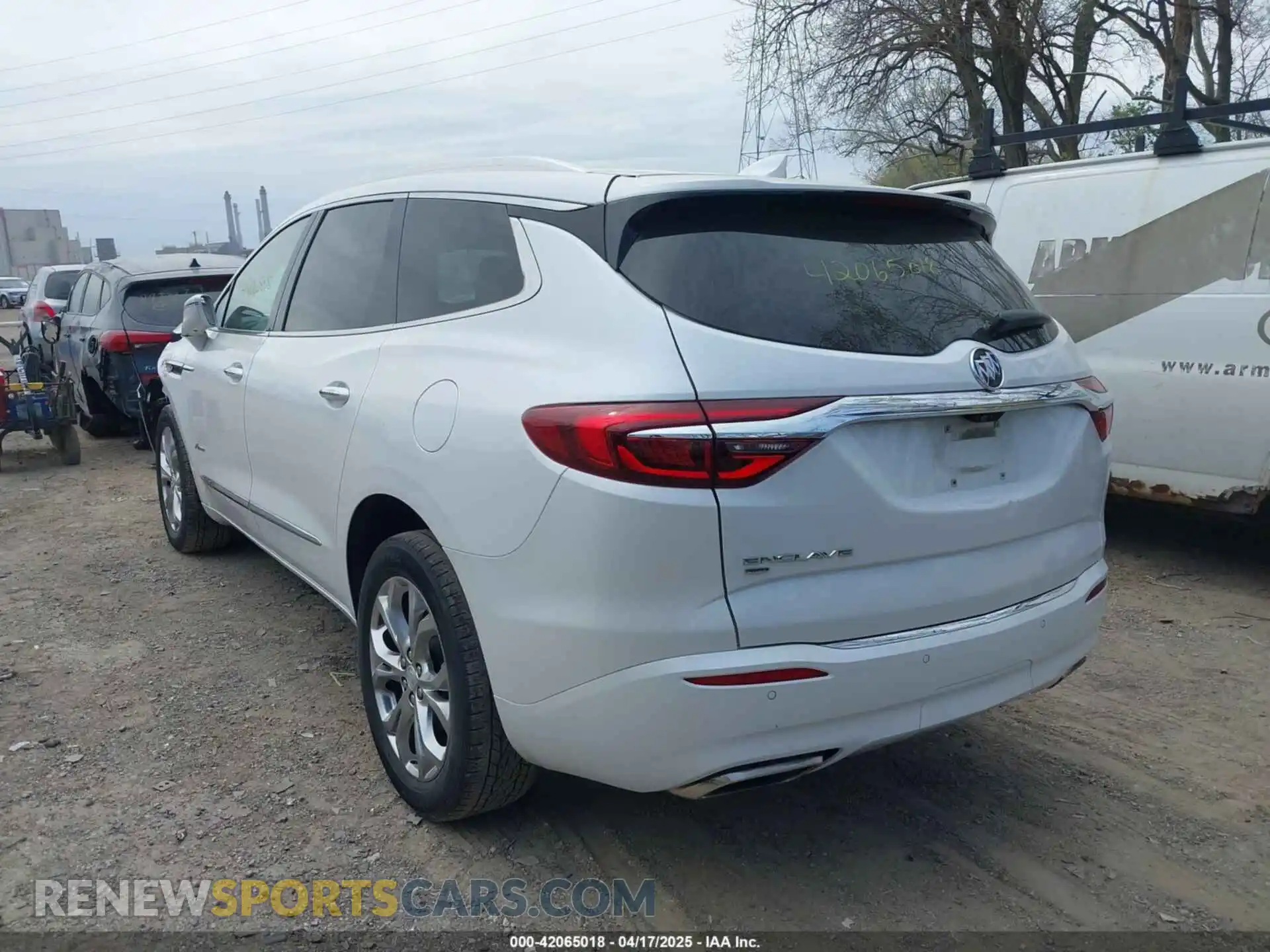 3 Photograph of a damaged car 5GAEVCKW9LJ148318 BUICK ENCLAVE 2020
