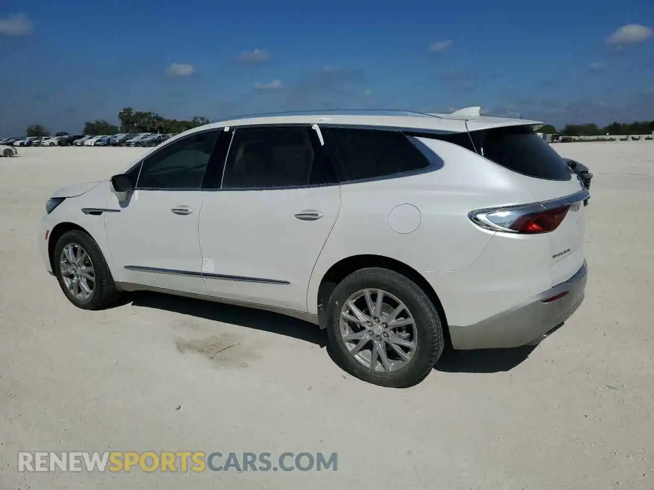 2 fotografías del automóvil dañado 5GAERCKW0NJ152233 BUICK ENCLAVE 2022