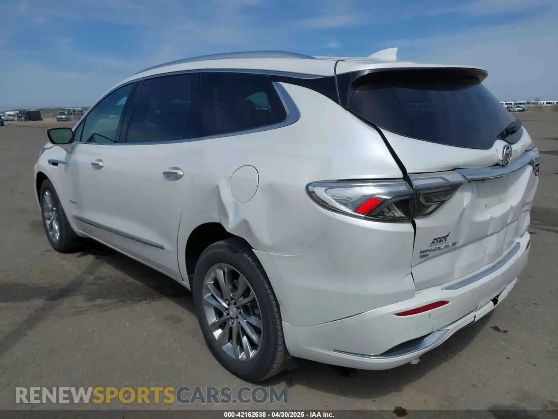 3 Photograph of a damaged car 5GAEVCKWXNJ100071 BUICK ENCLAVE 2022
