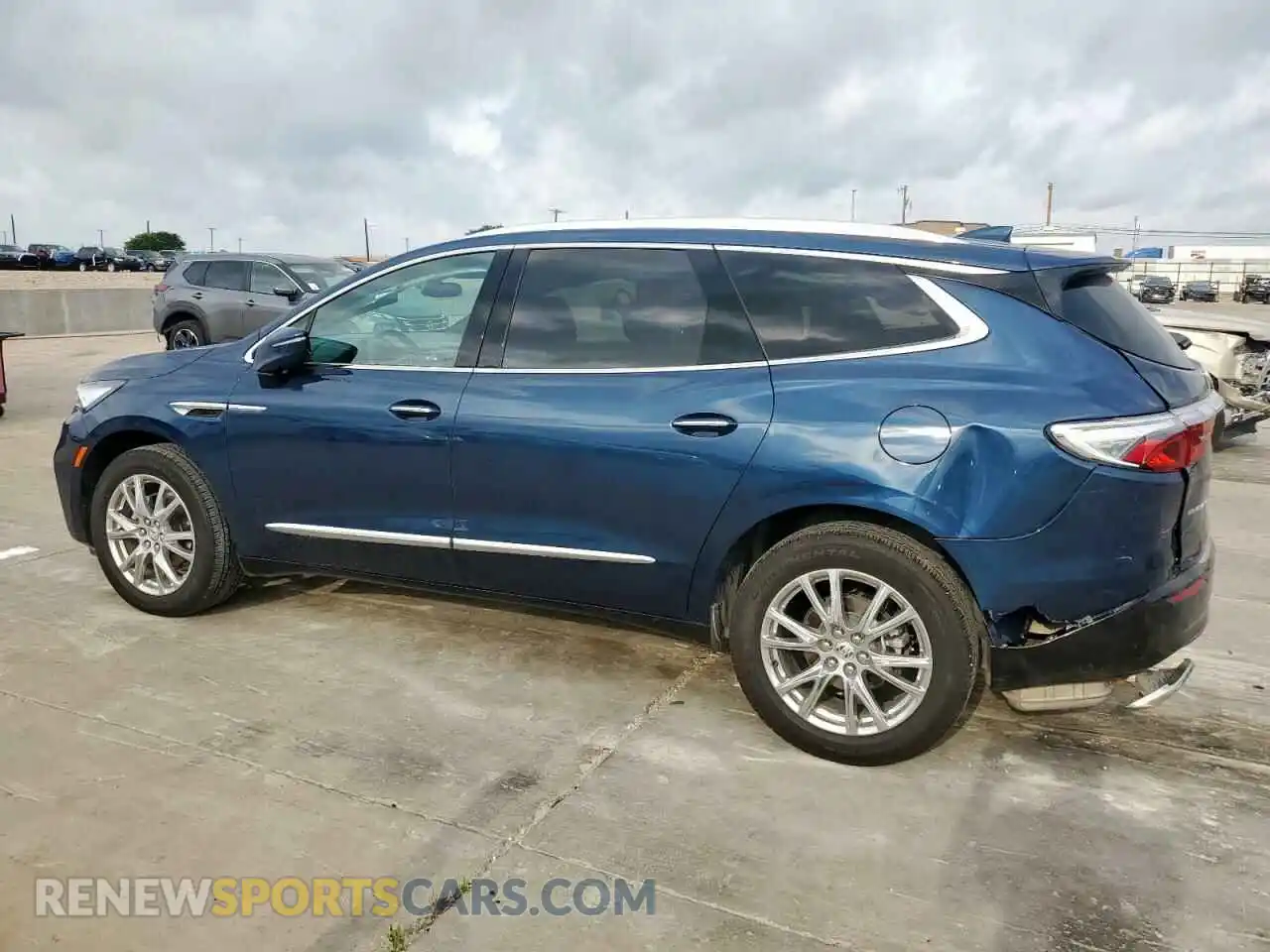 2 Photograph of a damaged car 5GAERBKW4RJ104654 BUICK ENCLAVE 2024