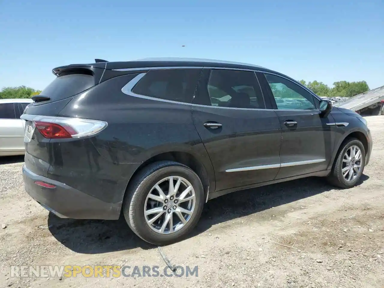 3 Photograph of a damaged car 5GAERBKW8RJ132053 BUICK ENCLAVE 2024
