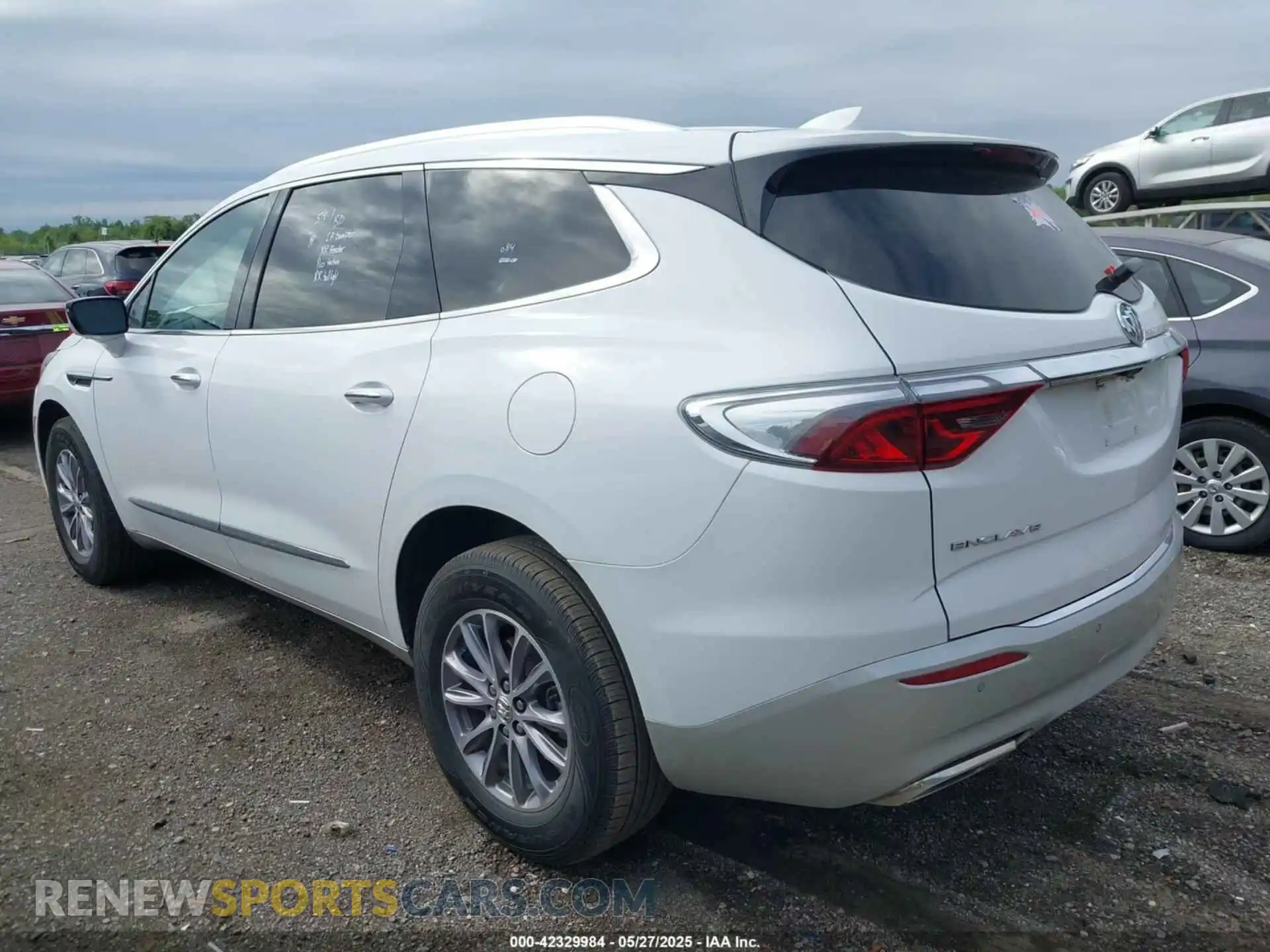 3 Photograph of a damaged car 5GAERCKW1RJ126908 BUICK ENCLAVE 2024