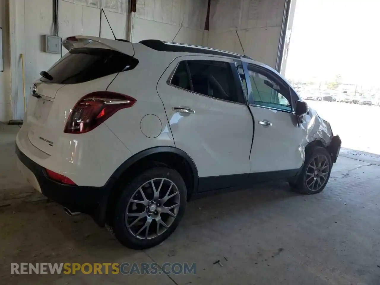 3 Фотография поврежденного автомобиля KL4CJ2SB7KB886100 BUICK ENCORE 2019