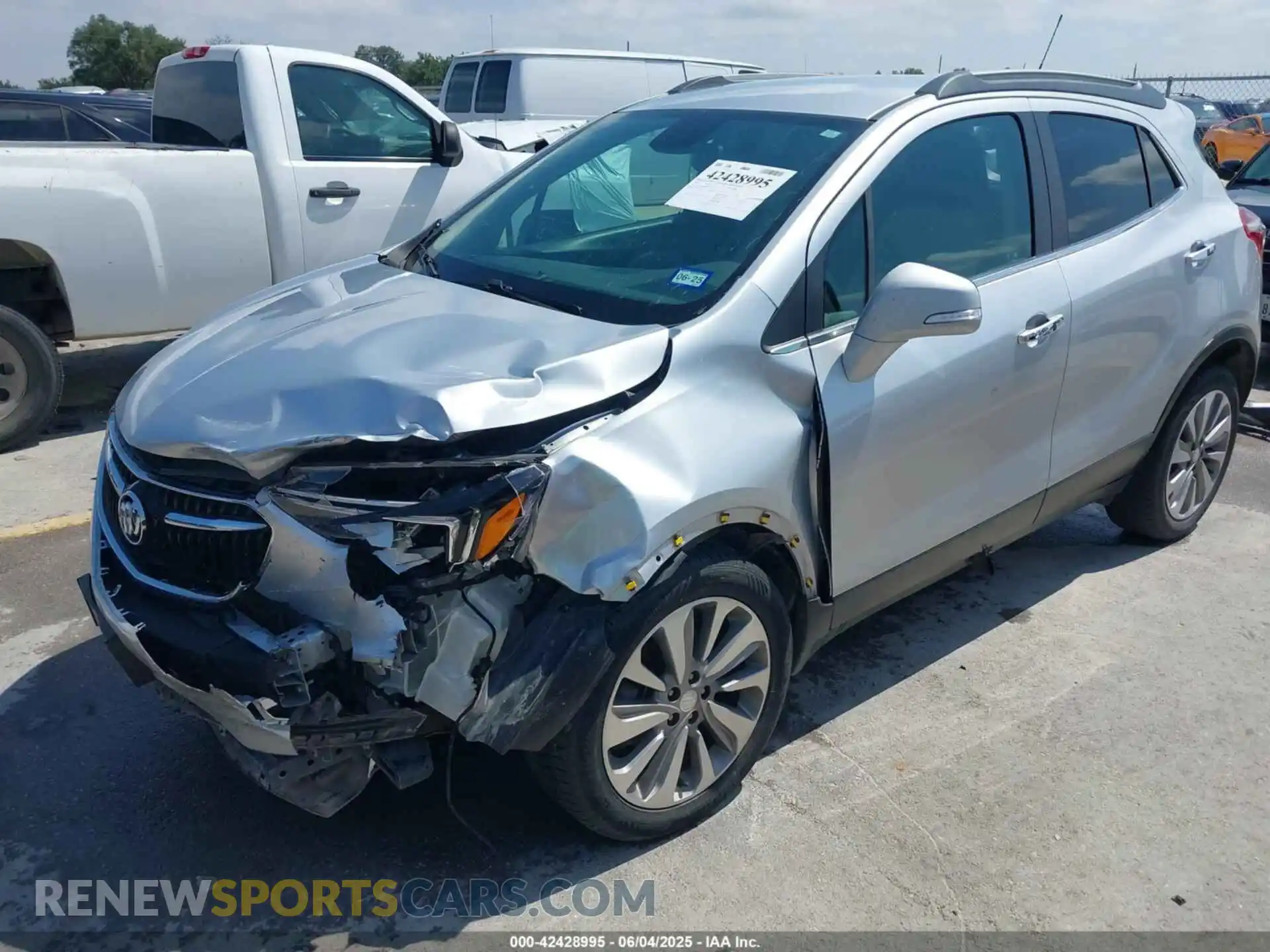 2 Фотография поврежденного автомобиля KL4CJASB0KB709107 BUICK ENCORE 2019