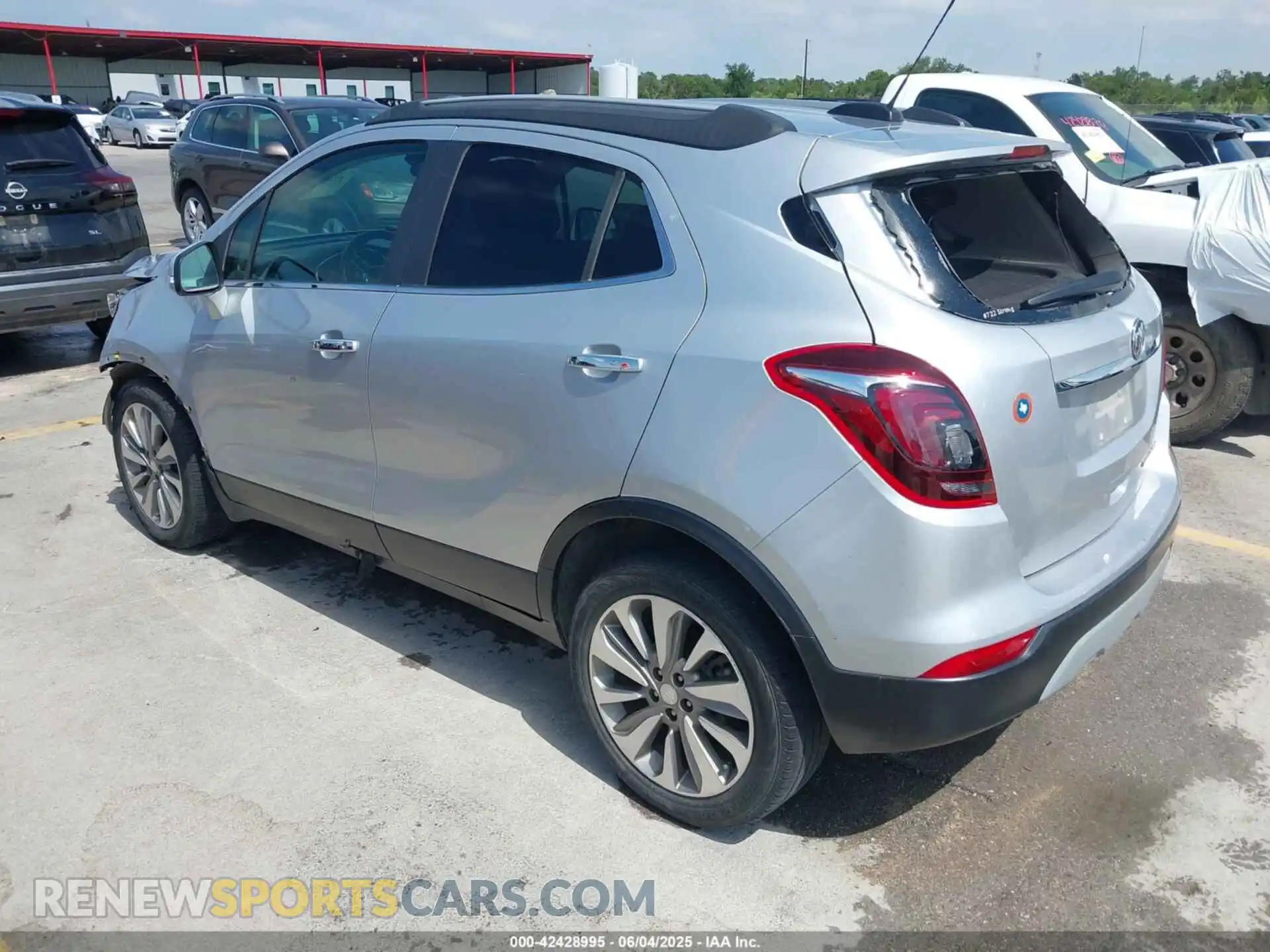 3 Фотография поврежденного автомобиля KL4CJASB0KB709107 BUICK ENCORE 2019
