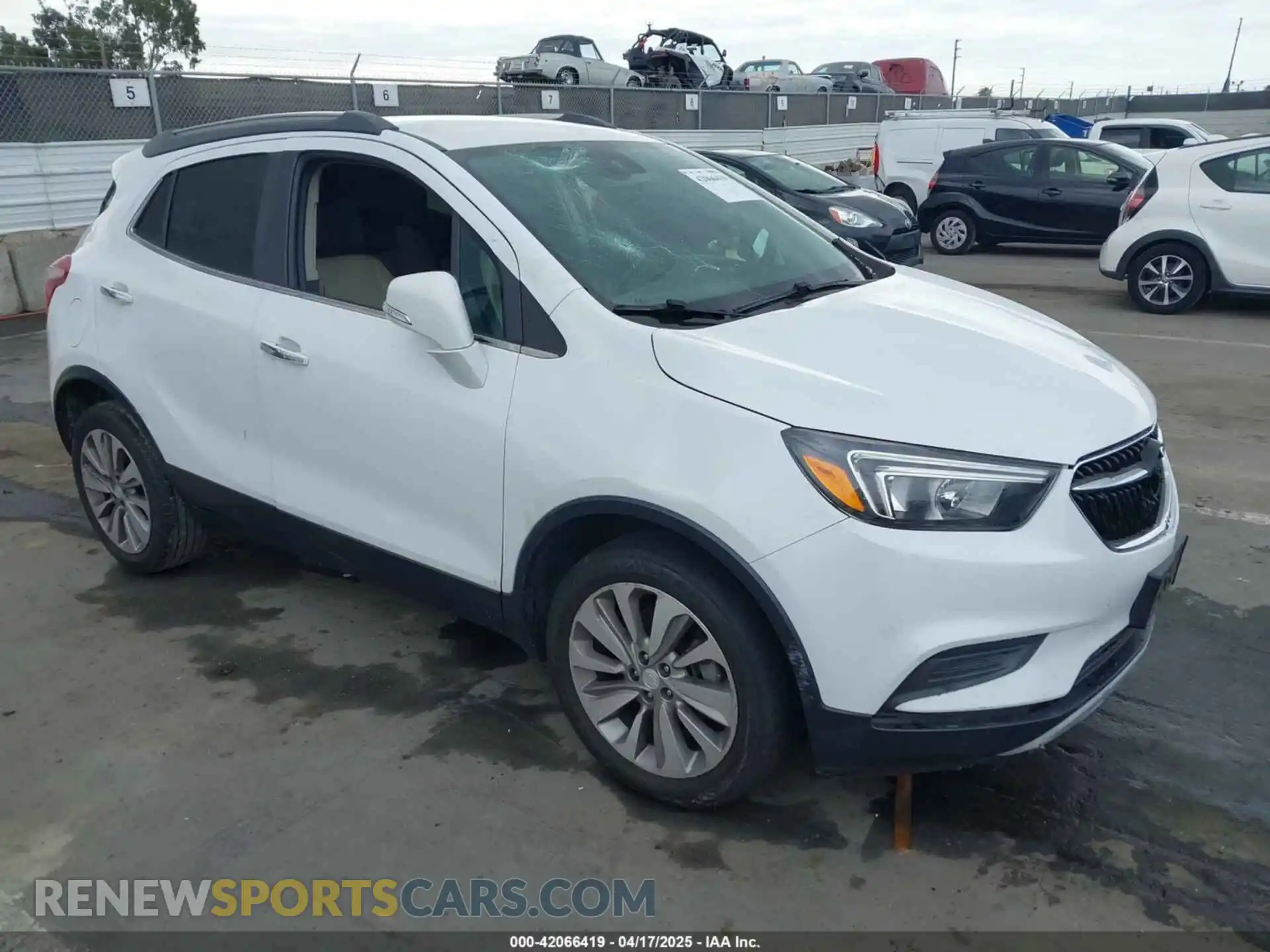 1 Фотография поврежденного автомобиля KL4CJASB5KB704579 BUICK ENCORE 2019