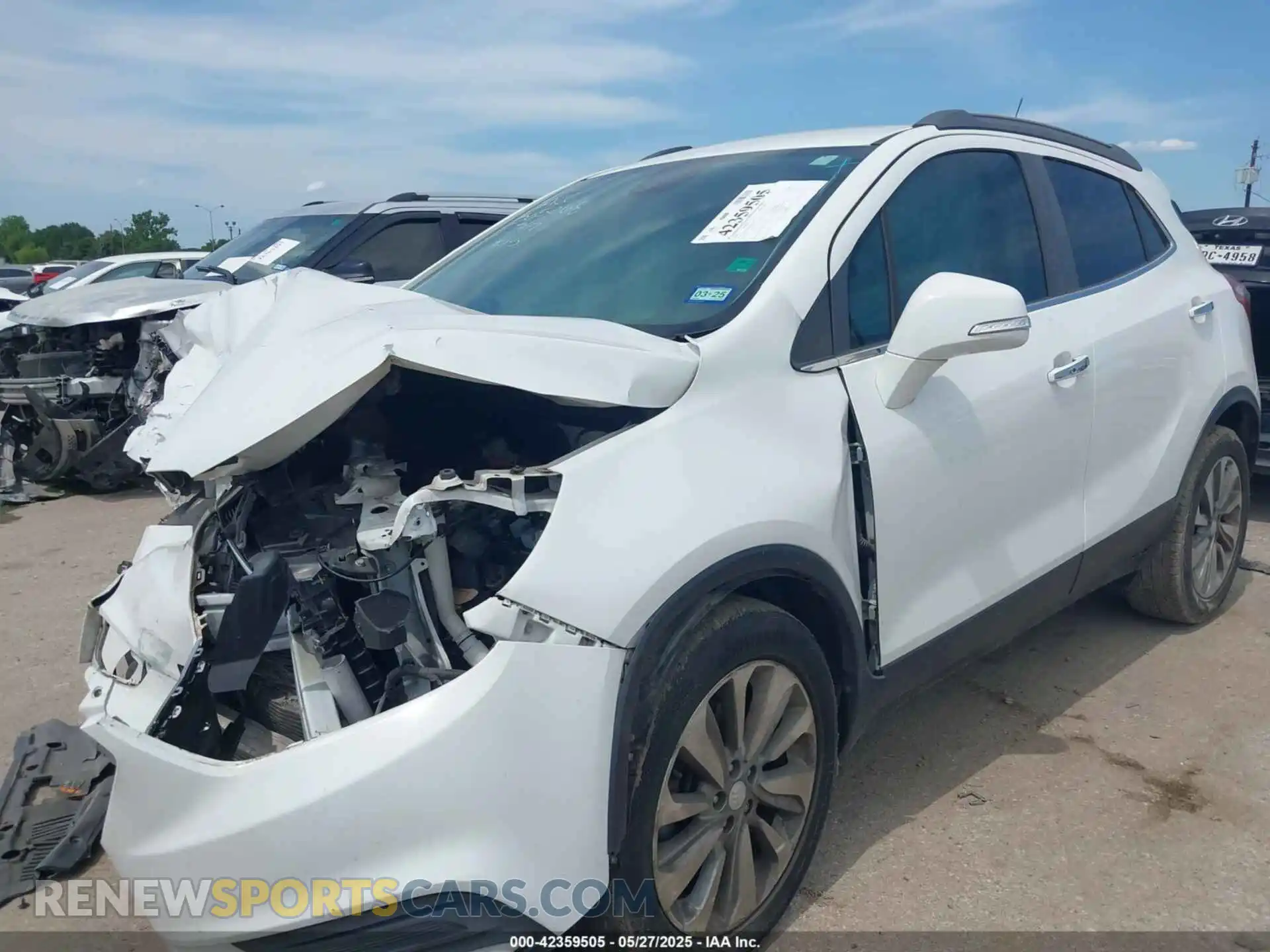 2 fotografías del automóvil dañado KL4CJASB5KB709300 BUICK ENCORE 2019