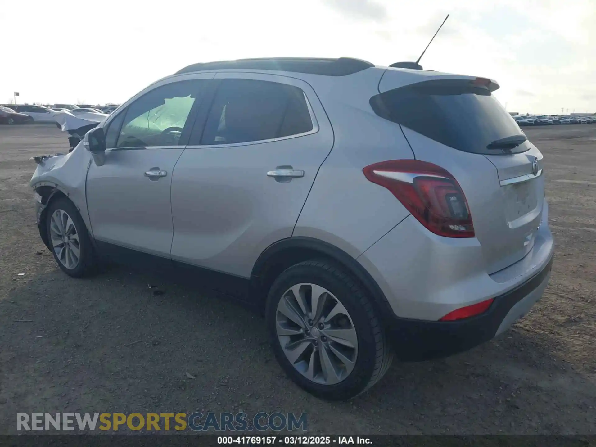 3 fotografías del automóvil dañado KL4CJASB7KB701733 BUICK ENCORE 2019