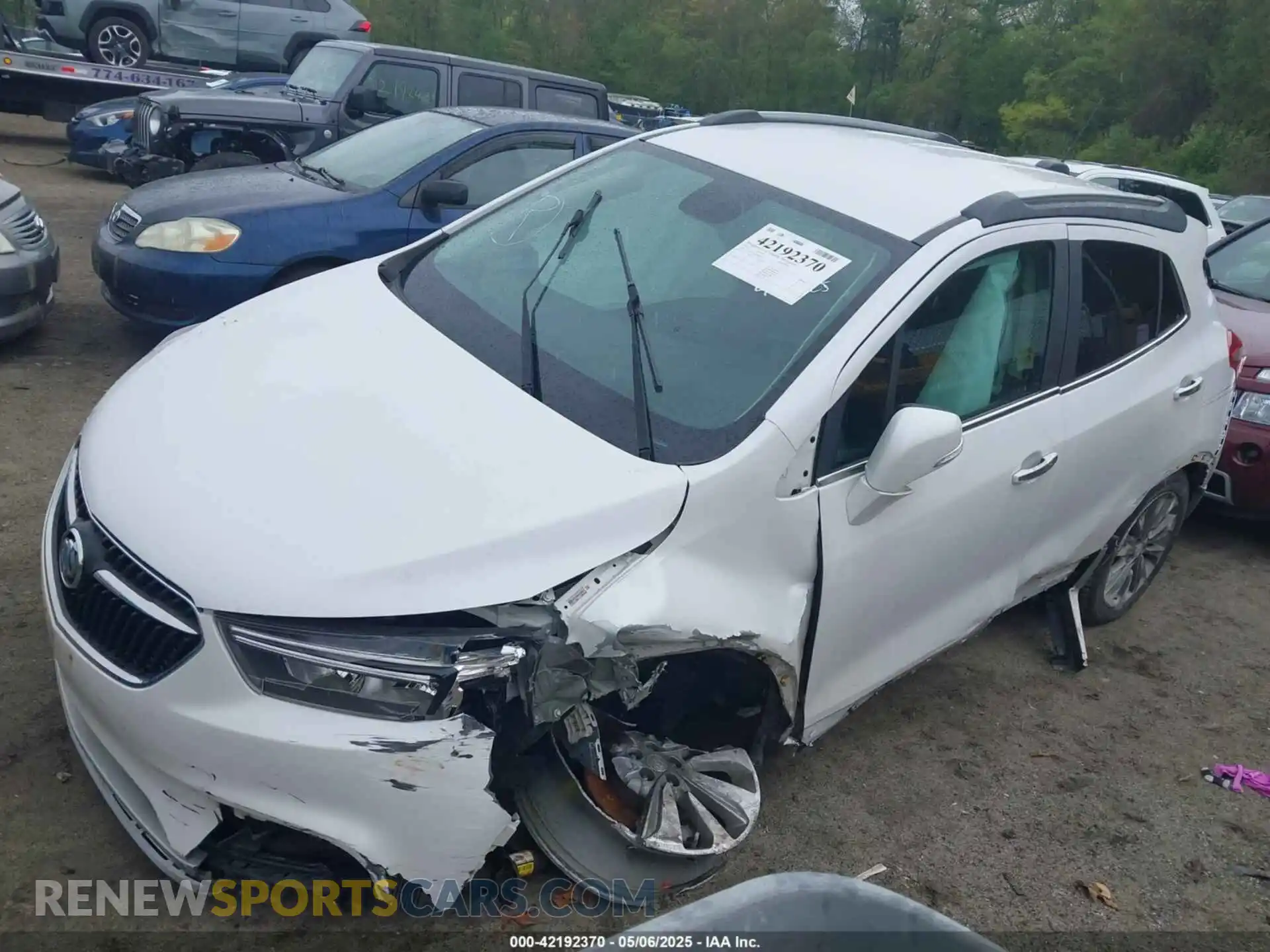 2 fotografías del automóvil dañado KL4CJASB9KB799017 BUICK ENCORE 2019