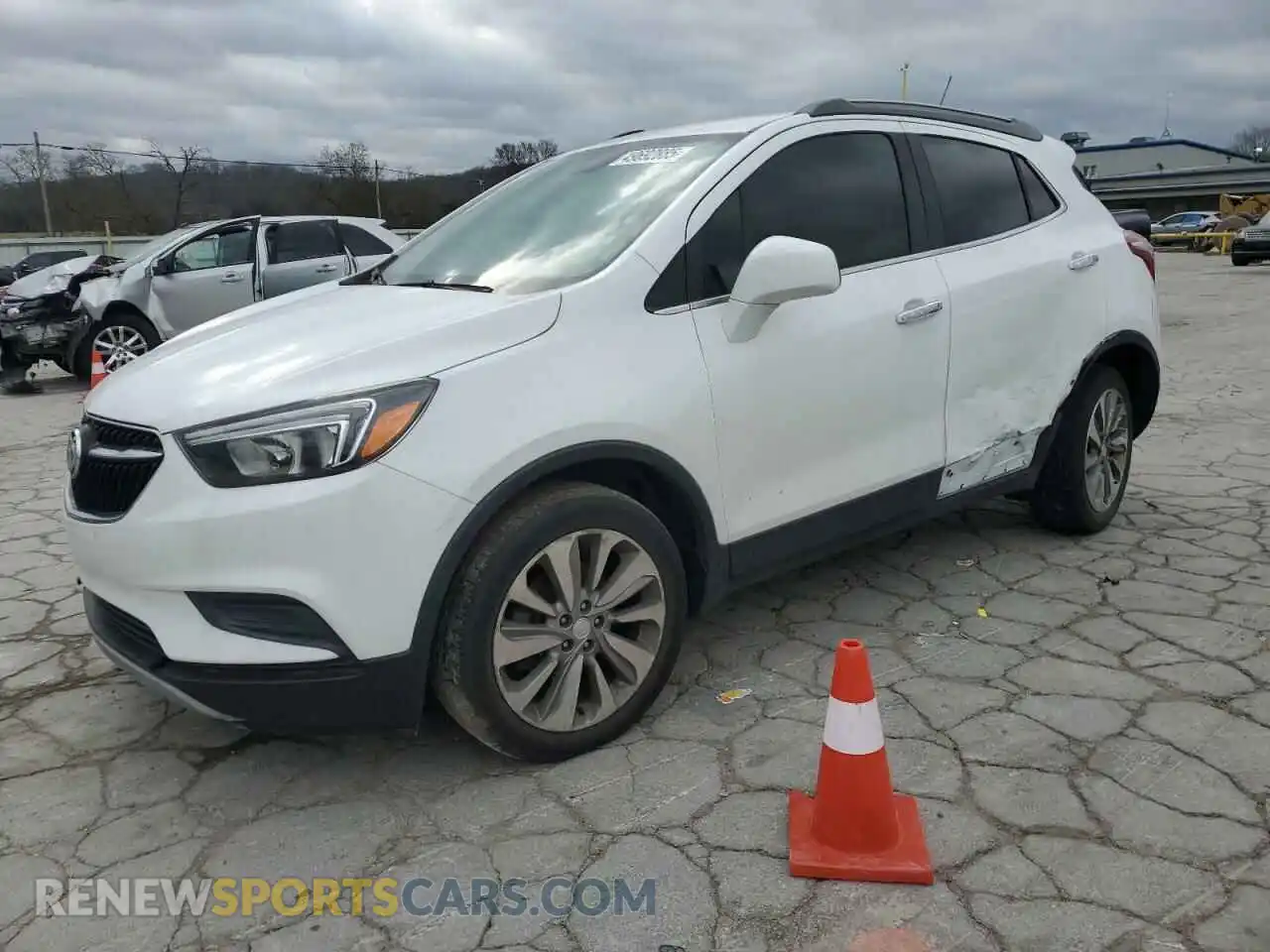1 Photograph of a damaged car KL4CJASBXLB002095 BUICK ENCORE 2020