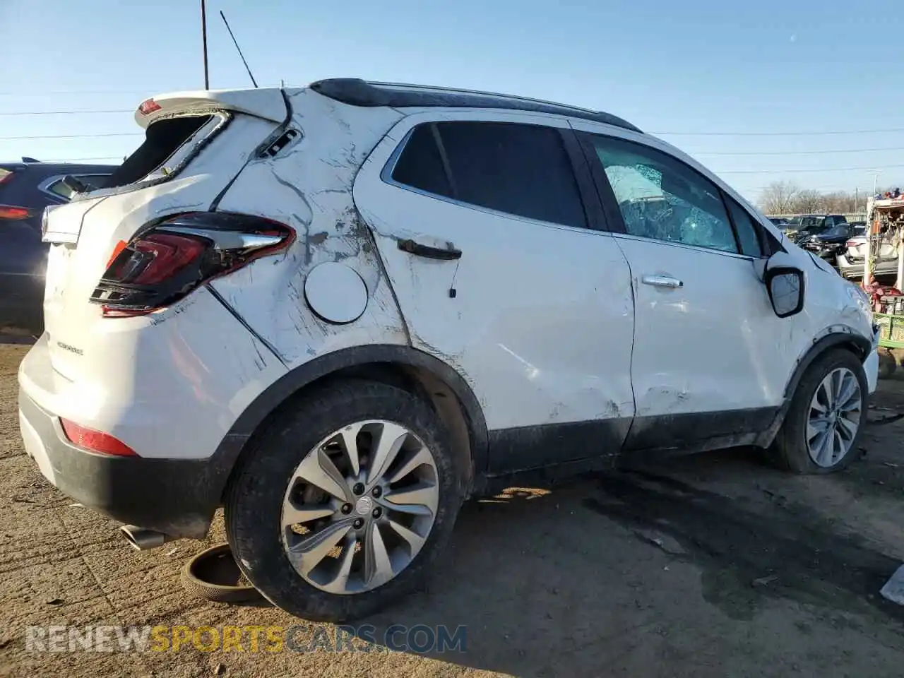 3 Фотография поврежденного автомобиля KL4CJASBXLB072132 BUICK ENCORE 2020